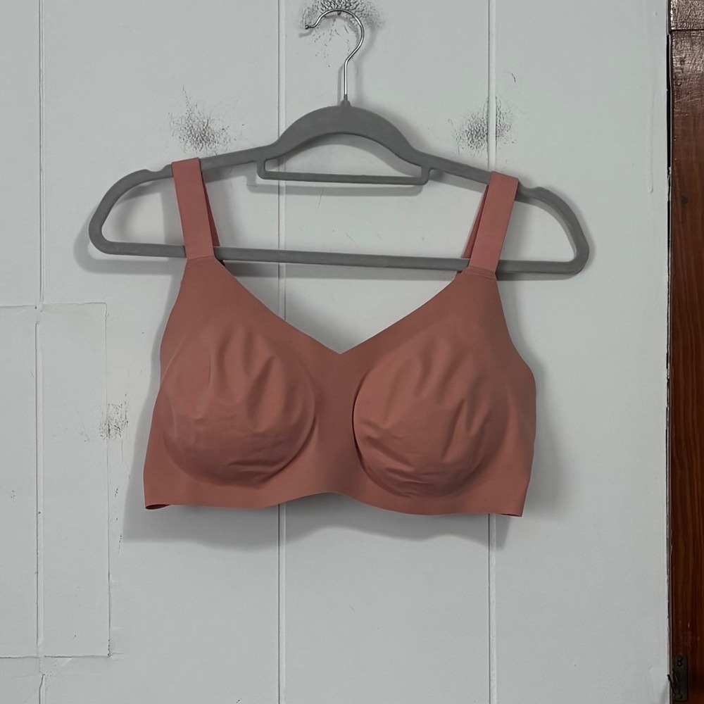 Knix WingWoman Wireless‎ Bra Dusty Rose Size 7+ Seamless Molded Cup Bra